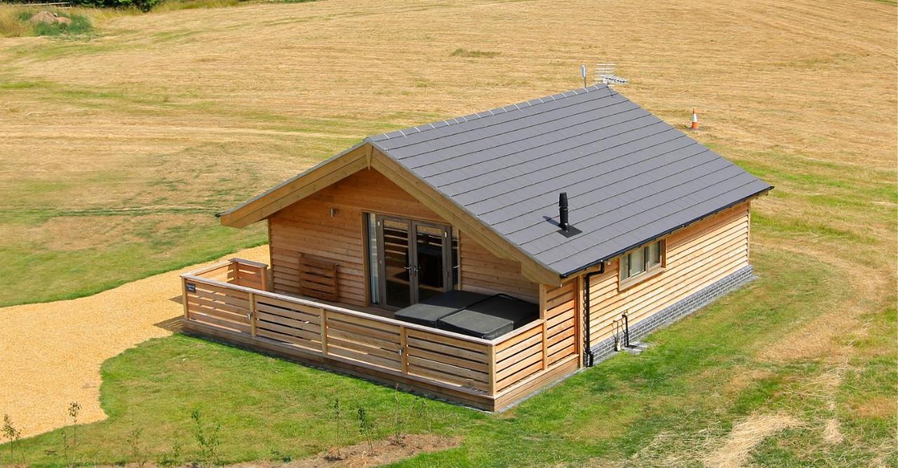Fields End Lodges Doddington (Cambridgeshire) Exterior foto