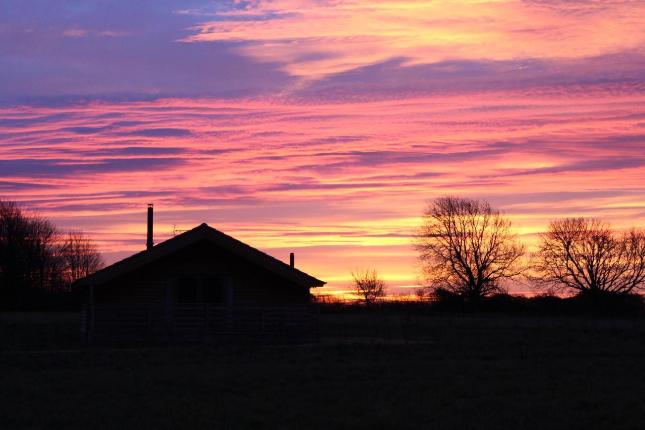 Fields End Lodges Doddington (Cambridgeshire) Exterior foto